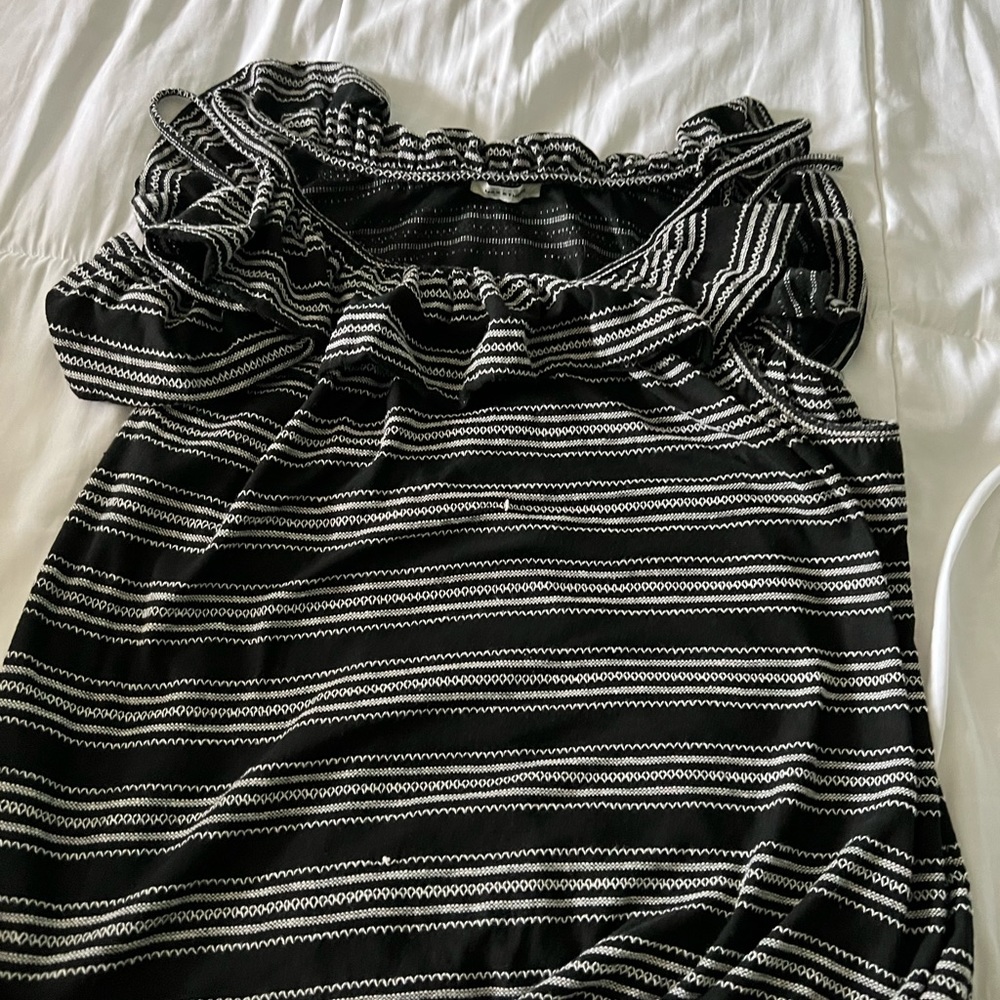 Max Studio Top - off shoulder